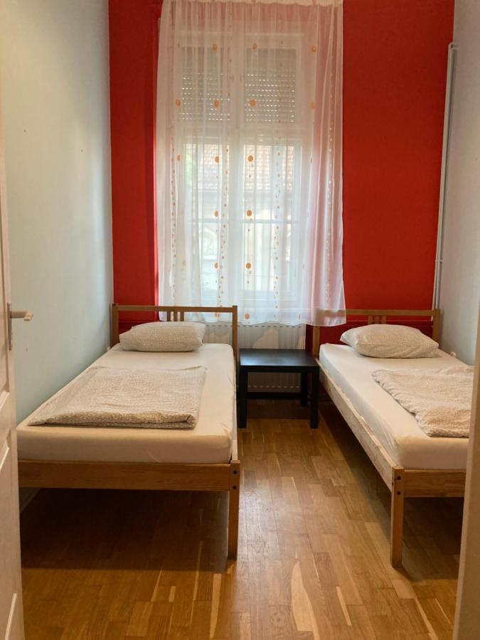Gogol24 Hostel แซแก็ด ภายนอก รูปภาพ